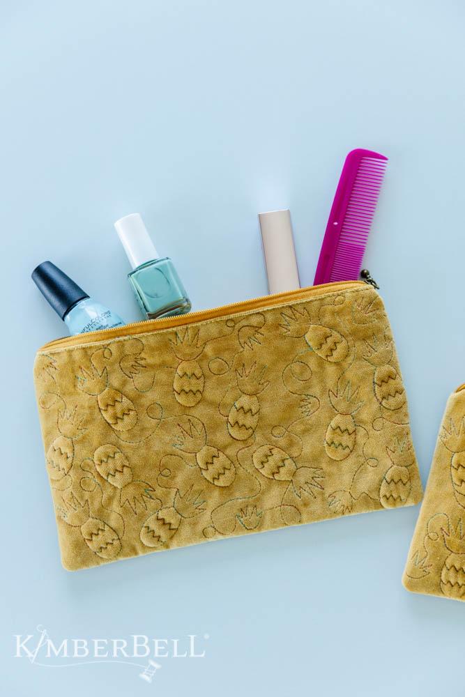 2022 Kimberbell Trapunto Pineapple Zipper Pouch *Full Kit with Design* - February Digital Dealer Exclusive